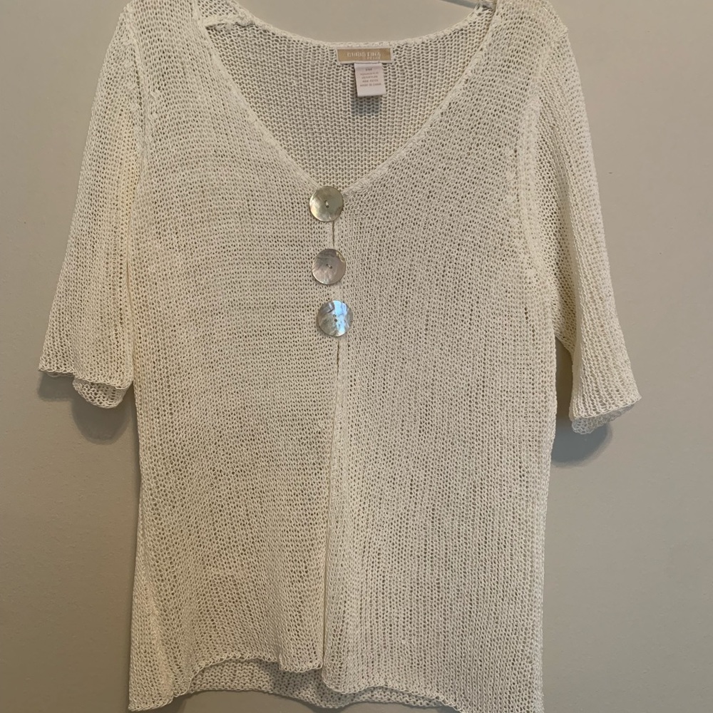 White knit cardigan with shell button